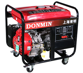 三(sān)相7kW小型汽油發電(diàn)機DMS9000CX(D) 三相7kW小型(xíng)汽(qì)油發電機DMS9000CX(D)