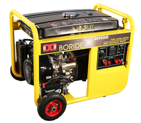 單(dān)相7kW小型汽油發電機組(zǔ) BR9000(E) 單相7kW小型汽油發電(diàn)機組 BR9000(E)