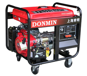 6KW三相汽油(yóu)發電機組,鑰匙電啟動發電機(jī)DMS7500CXD 6KW三相汽油發電機組,鑰匙電(diàn)啟動發(fā)電機DMS7500CXD