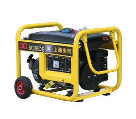 單(dān)相(xiàng)3kW小型汽油發電機組 BR3500(E) 單相(xiàng)3kW小型汽油發電機組 BR3500(E)