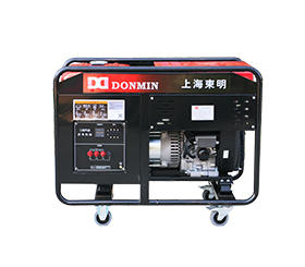 三相 15kW小型汽(qì)油發電機(jī)組 DMS18000CXD 三相(xiàng) 15kW小型汽(qì)油發電(diàn)機(jī)組 DMS18000CXD